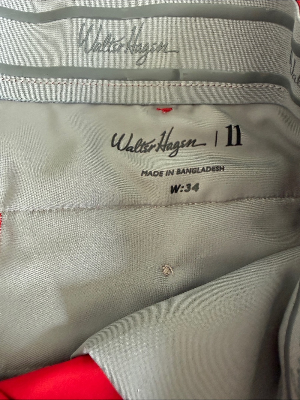 Walter Hagen Bright Red Flat-Front Men's Golf Shorts - Picture 3 of 4